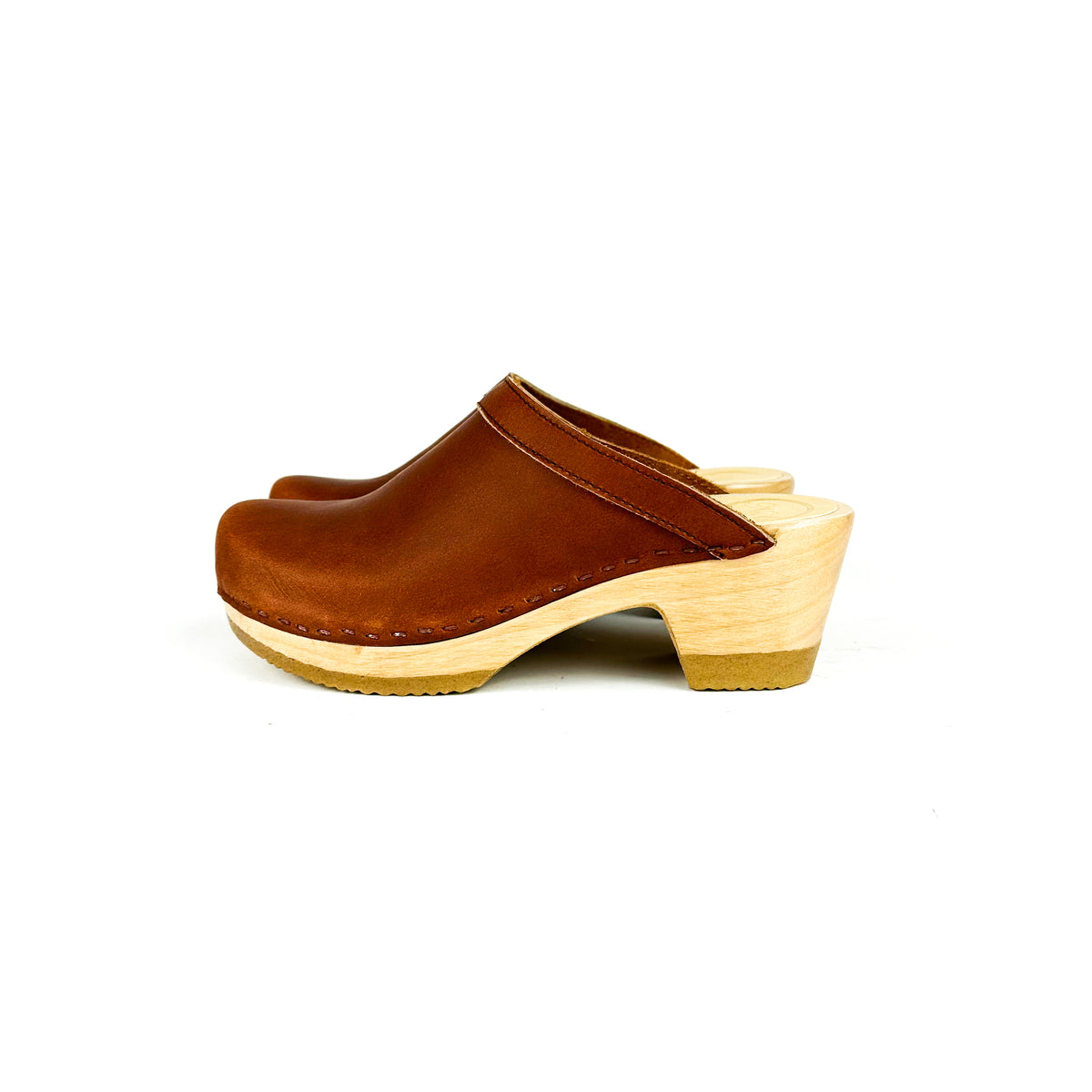 No. 6 Old School Clog on Mid Heel Bourbon The Mix Shoes Accessories
